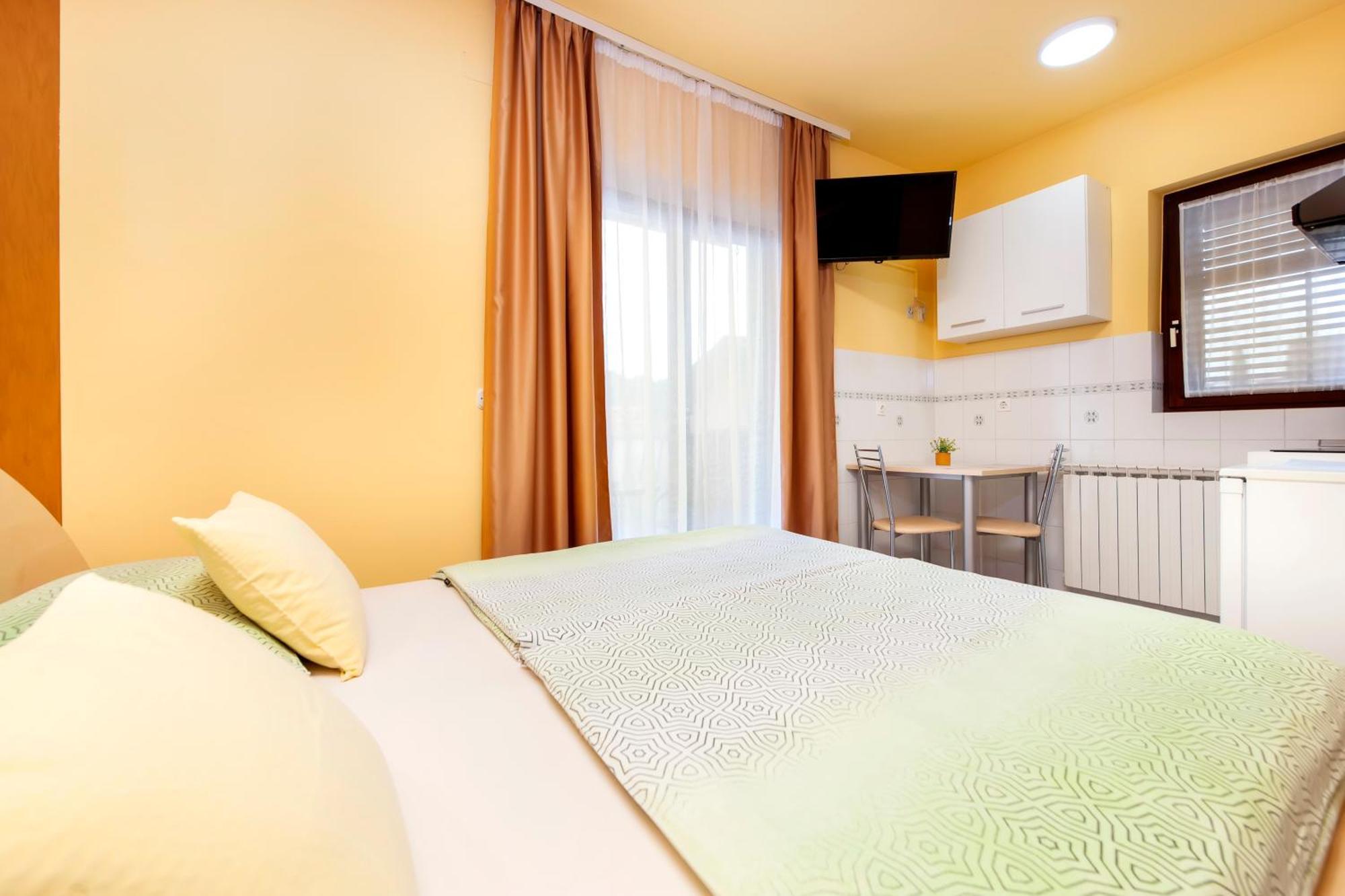 Apartments Erik B&B Adults Only Rovinj Ngoại thất bức ảnh