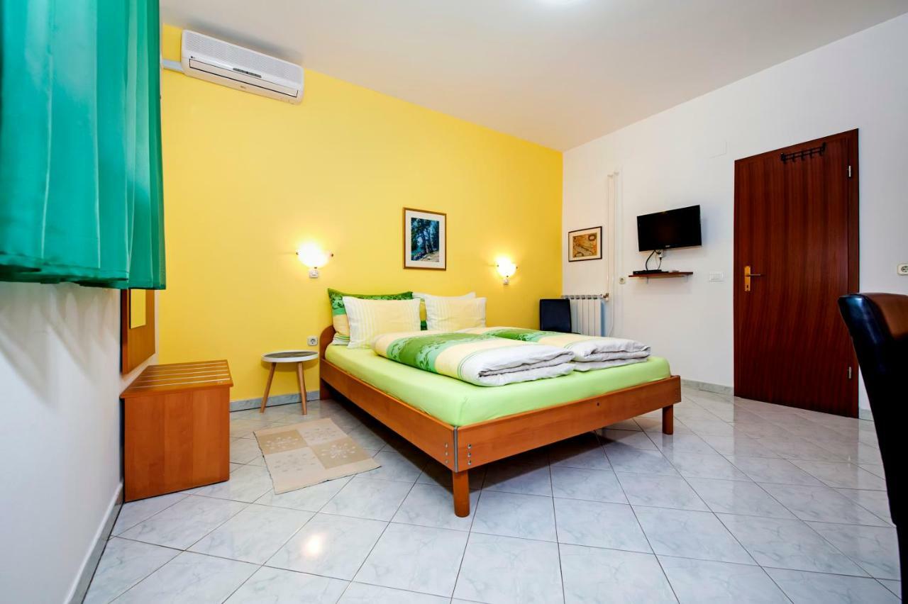 Apartments Erik B&B Adults Only Rovinj Ngoại thất bức ảnh